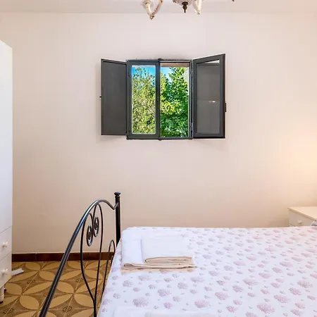 Hébergement de vacances Trullo La Quercia *