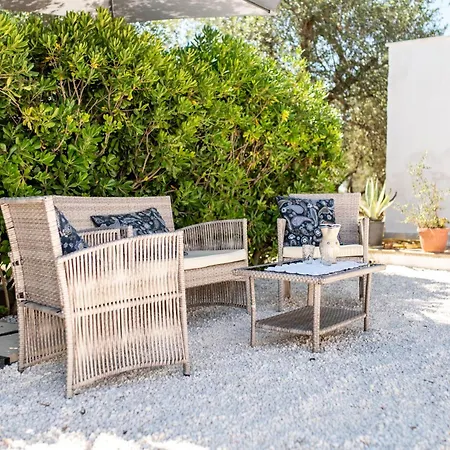 Trullo La Quercia Hébergement de vacances Ostuni