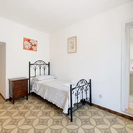 Trullo La Quercia Hébergement de vacances *