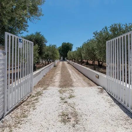 Trullo La Quercia Дом отдыха